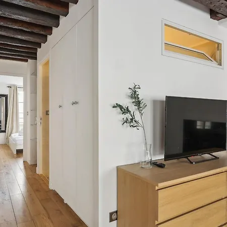 Les Halles & Le Marais - 2br - Cityapartmentstay Appartamento